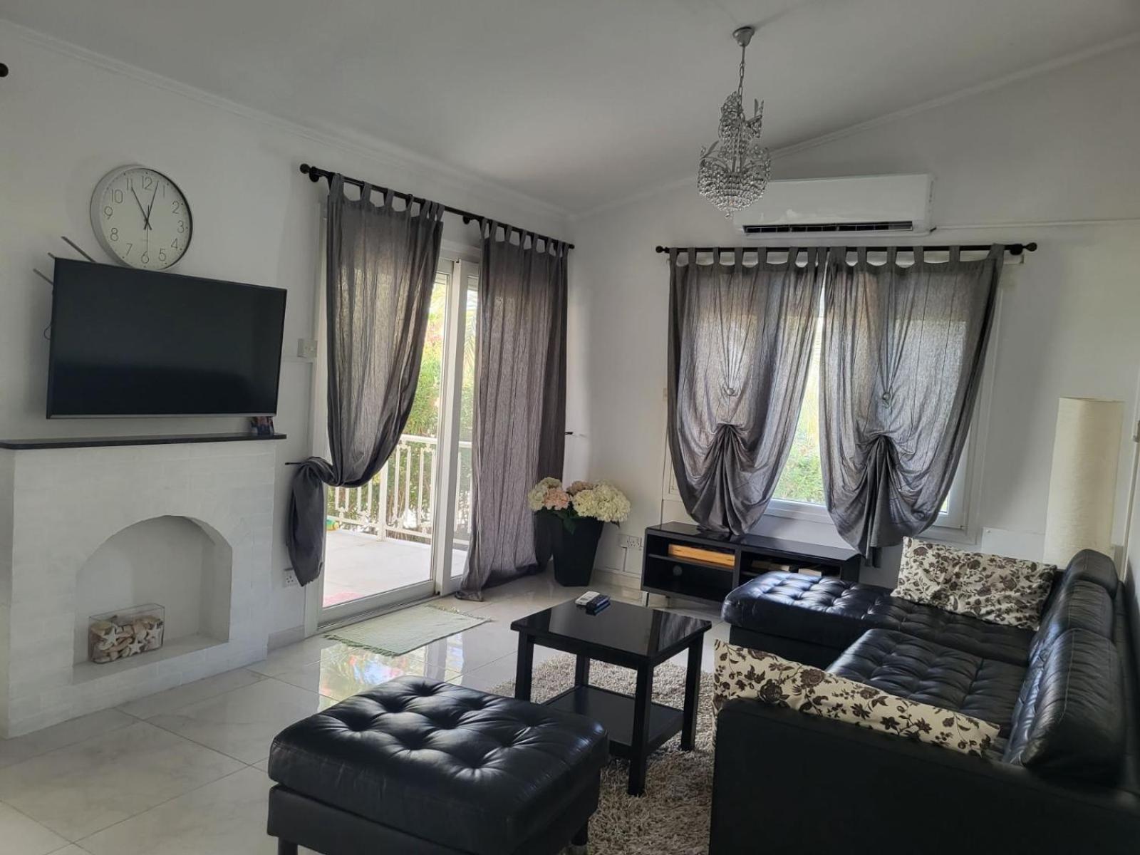 Villa Neyla Four Bedroom Coral Bay Beach Front Extérieur photo